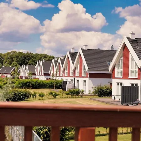 Prázdninový dům - *