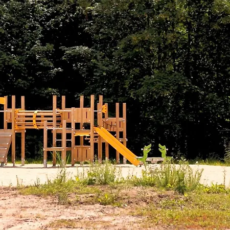 - Prázdninový dům